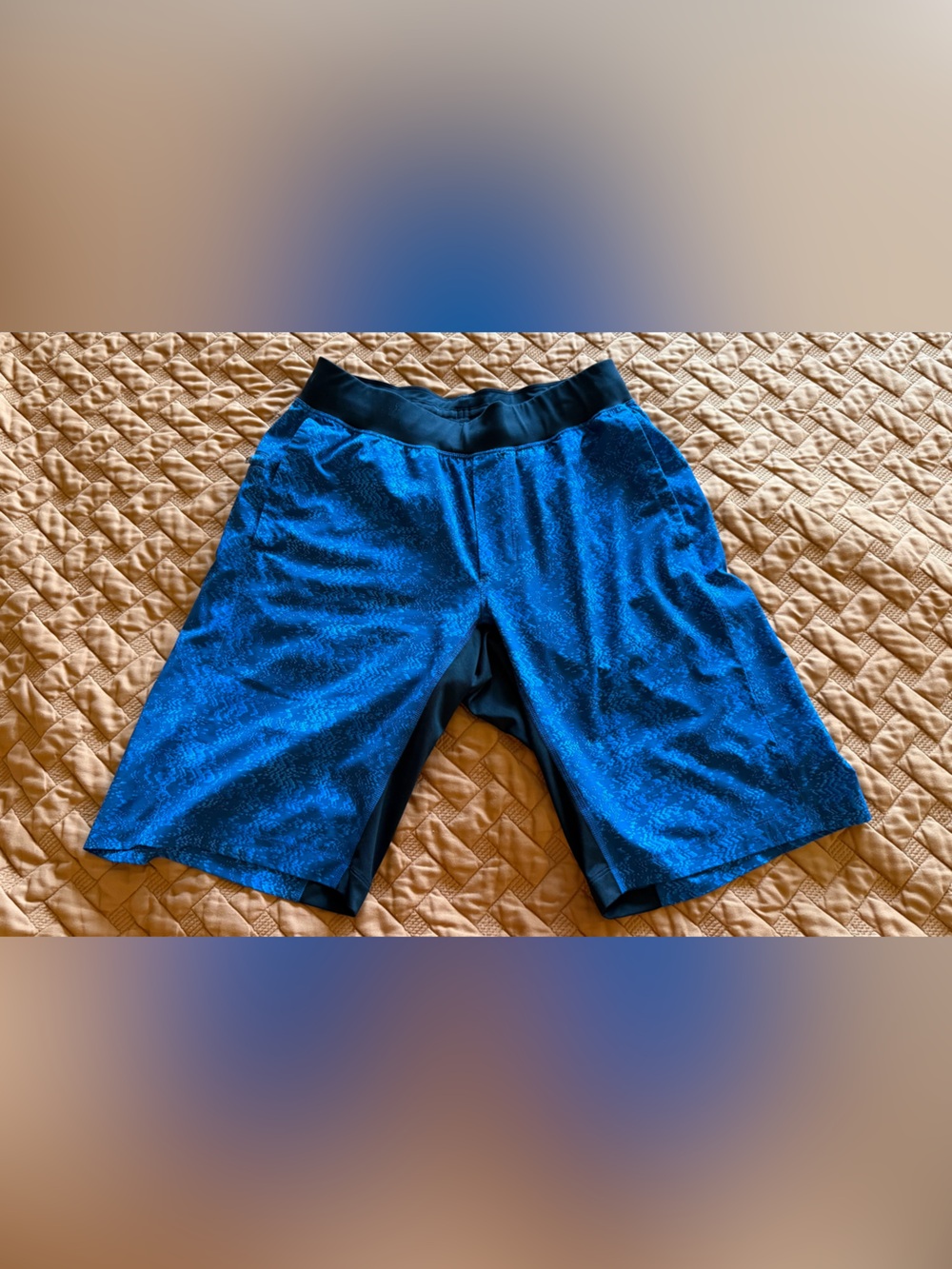 lululemon athletica blue men’s shorts